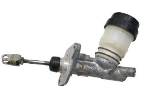 17 Kawasaki Mule 4000 2x4 Brake Master Cylinder KAF620PF
