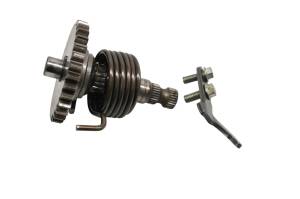 Kawasaki - 89 Kawasaki KX80 Kick Start Gear Spindle - Image 2