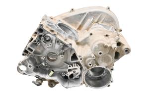 Kawasaki - 03 Kawasaki Prairie 650 4x4 Crankcase Center Crank Case KVF650 - Image 3