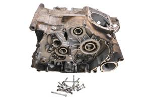 Kawasaki - 86 Kawasaki Bayou 300 2x4 Crankcase Center Crank Case KLF300 - Image 1