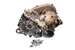 08 Kawasaki Brute Force 650 4x4 Crankcase Center Crank Case KVF650