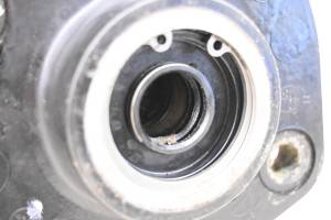 Kawasaki - 03 Kawasaki Ultra 130 Drive Shaft Bearing Housing JH1100 - Image 3