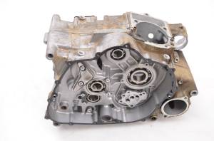 86 Kawasaki Bayou 300 2x4 Crankcase Center Crank Case KLF300