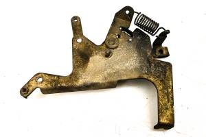 Kawasaki - 94 Kawasaki Mule 2500 Governor Control Plate Bracket KAF620 - Image 2