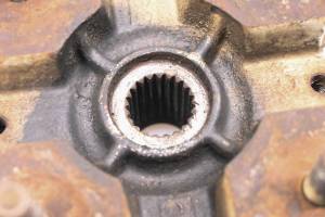 Kawasaki - 05 Kawasaki Brute Force 750 4x4i Front Wheel Hub Left Right KVF750 - Image 2