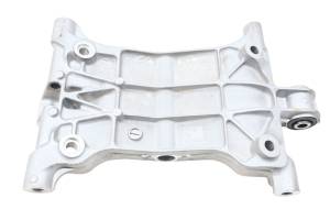Kawasaki - 23 Kawasaki Z400 Rear Swingarm Bracket ER400DFPNN - Image 2