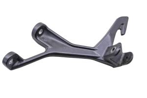 Kawasaki - 22 Kawasaki Ninja 400 Rear Right Footrest Bracket Stay Mount EX400 - Image 2
