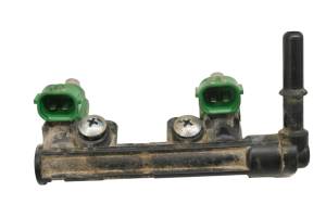 20 Kawasaki Versys-X 300 Fuel Injectors & Rail KLE300BLFA