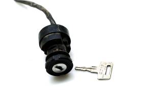 Kawasaki - 04 Kawasaki Bayou 250 2x4 Key Switch KLF250 - Image 2