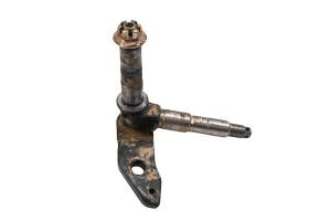 02 Polaris Sportsman 90 Front Right Spindle Knuckle