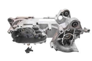 Polaris - 06 Polaris Predator 90 2x4 Crankcase Center Crank Case - Image 1