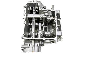 Yamaha - 06 Yamaha YZF R6S Crankcase Center Crank Case & Cylinders - Image 8