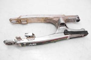 Suzuki - 04 Suzuki DRZ400 Rear Swingarm - Image 3