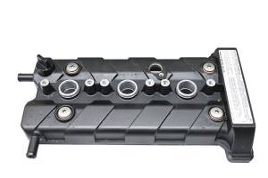 Yamaha - 17 Yamaha Waverunner VX Deluxe Valve Cover VX1050BS - Image 2
