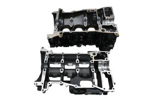 Yamaha - 17 Yamaha Waverunner VX Deluxe Crankcase Center Crank Case & Cylinders VX1050BS - Image 6