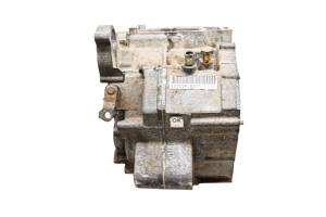 Polaris - 04 Polaris Predator 500 2x4 Crankcase Center Crank Case - Image 4