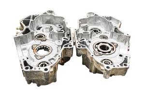 Polaris - 04 Polaris Predator 500 2x4 Crankcase Center Crank Case - Image 5