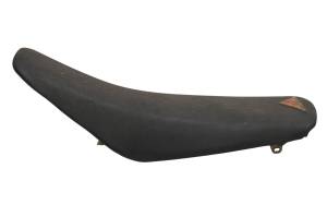 02 Suzuki RM85 Seat