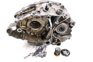 96 Yamaha XT225 Crankcase Center Crank Case