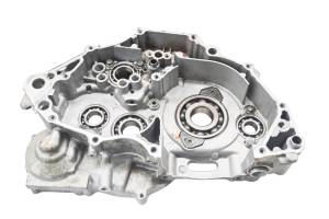 Yamaha - 05 Yamaha YFZ450 Right Crankcase Center Half Crank Case - Image 4