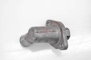 Yamaha - 17 Yamaha WR250R Thermostat & Housing - Image 3