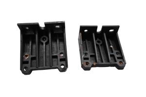 13 Yamaha VX Deluxe Airbox Support Rackets Mounts Left & Right VX1100