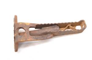 89 Yamaha Moto-4 250 2x4 Left Foot Rest Foot Peg YFM250W