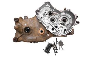 98 Suzuki King Quad 300 4x4 Crankcase Center Crank Case LT4WDXW