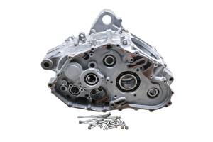 07 Yamaha Raptor 700 2x4 Crankcase Center Crank Case YFM700R