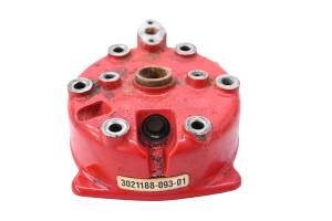 02 Polaris Genesis i Rear Cylinder Head