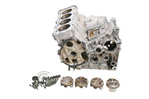 05 Suzuki GSXR600 Crankcase Center Crank Case & Cylinders