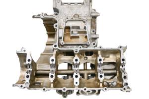 Suzuki - 05 Suzuki GSXR600 Crankcase Center Crank Case & Cylinders - Image 7