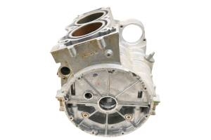 Polaris - 23 Polaris Sportsman 850 Ultimate Trail Crankcase Center Crank Case & Cylinders For Parts - Image 4