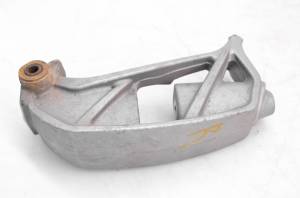 07 Polaris Cleanfire 600 HO IQ Touring Front Right Spindle Knuckle 136"