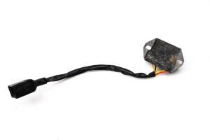 Kawasaki - 19 Kawasaki KX450F Regulator Rectifier - Image 2