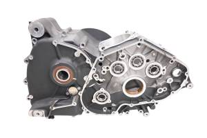 16 Indian Chieftain Dark Horse Crankcase Center Crank Case - Image 3