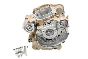 10 Polaris Sportsman 550 XP 4x4 Crankcase Center Crank Case