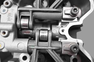 20 Indian Challenger Dark Horse Rear Cylinder Head - Image 6