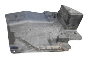 Kawasaki - 03 Kawasaki Prairie 650 4x4 Front Right Inner Mud Guard Cover KVF650 - Image 1