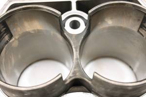 Polaris - 04 Polaris Sportsman 700 4x4 Cylinder - Image 7