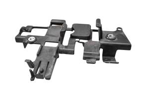 20 Indian Challenger Dark Horse Relay Wiring Electrical Tray Cover - Image 2