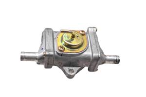 02 Suzuki Marauder 800 Crankcase Breather Box Vent VZ800