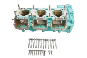 97 Kawasaki 900 STX Crankcase Center Crank Case JT900