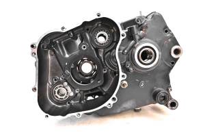 00 Kawasaki KLR250 Crankcase Center Crank Case KL250D