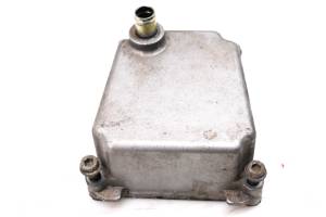 Suzuki - 03 Suzuki GSXR600 Crankcase Breather Box Vent - Image 2