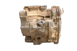 Polaris - 13 Polaris Sportsman 550 4x4 Crankcase Center Crank Case - Image 2