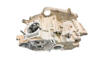 Yamaha - 01 Yamaha Grizzly 600 4x4 Crankcase Center Crank Case YFM600F - Image 3