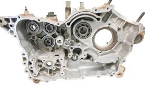 Yamaha - 01 Yamaha Grizzly 600 4x4 Crankcase Center Crank Case YFM600F - Image 9