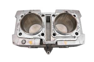 Suzuki - 05 Suzuki GS500F Cylinder - Image 9