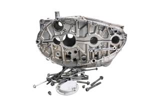 Suzuki - 05 Suzuki GS500F Crankcase Center Crank Case - Image 1